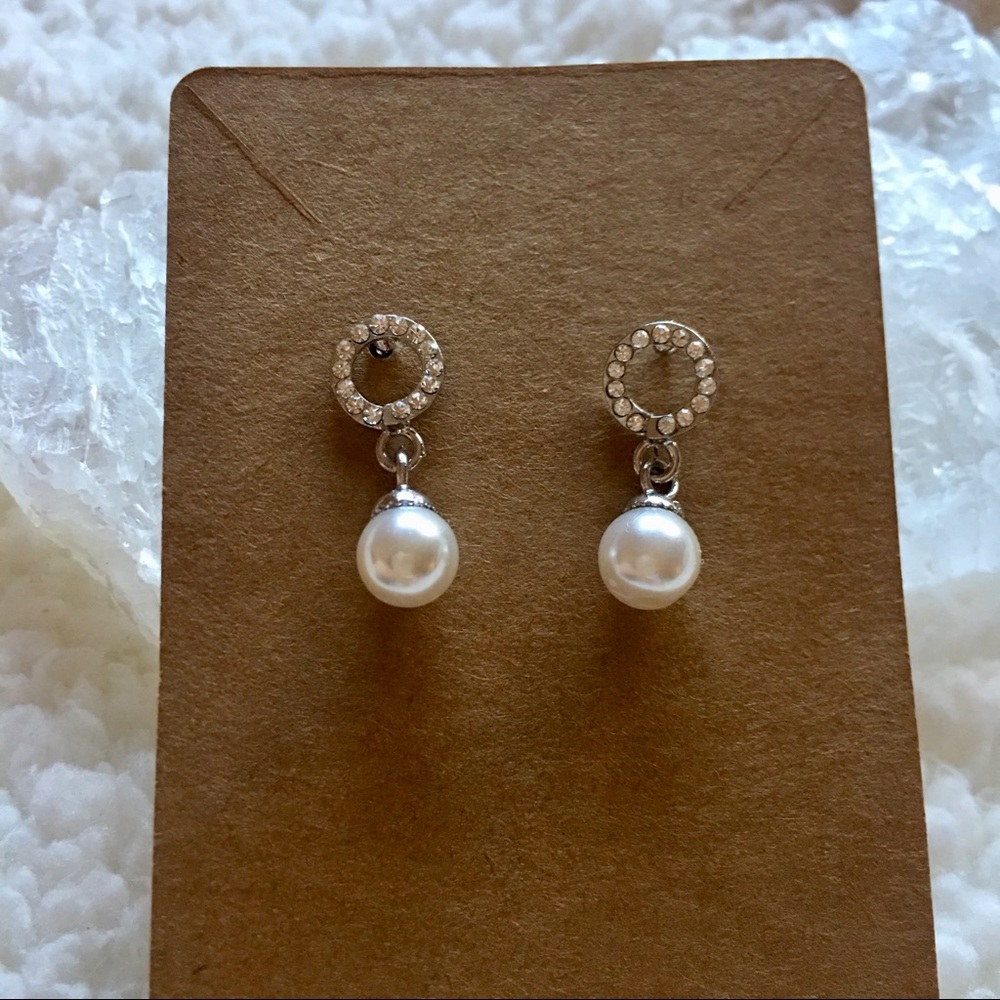 Studded Pearl Brighton Earrings ✨